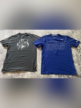 Men’s Nike t shirt lot of 2 
T shirts